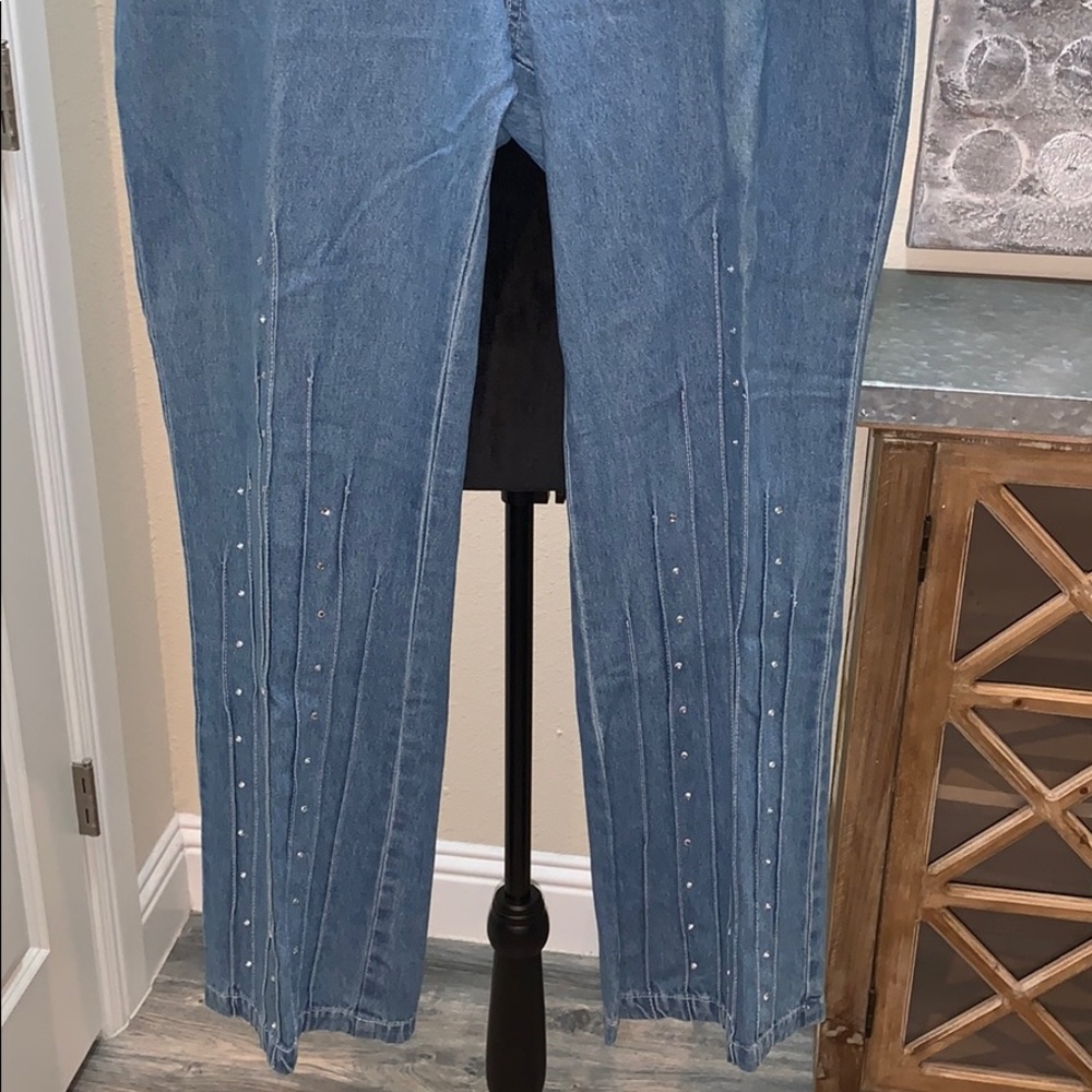 Jeans - Picture 6 of 8